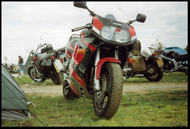 640x429 pixels (124K)